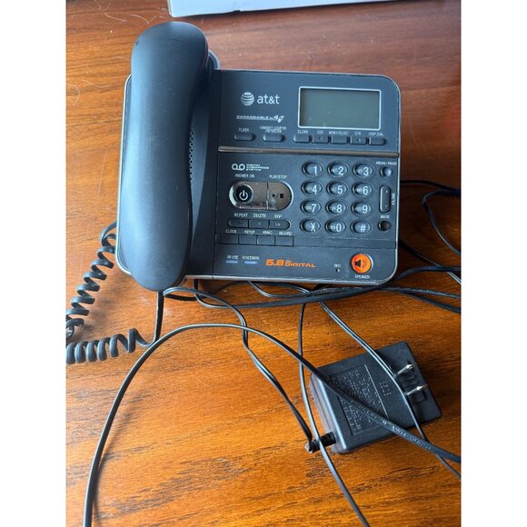 AT&T Corded Phone 5.8GHZ Digital Answering System Preowned - Picture 1 of 8